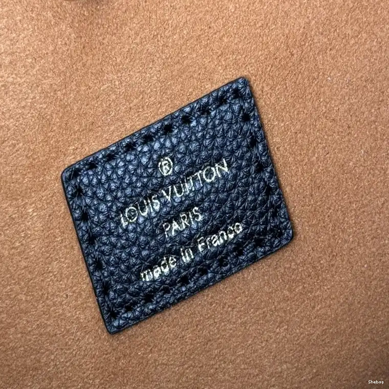 2408YA0078 Bags LV 0714